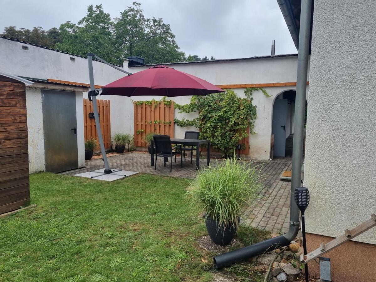 Ferienwohnung Stroebitzer Wiesen Cottbus Esterno foto